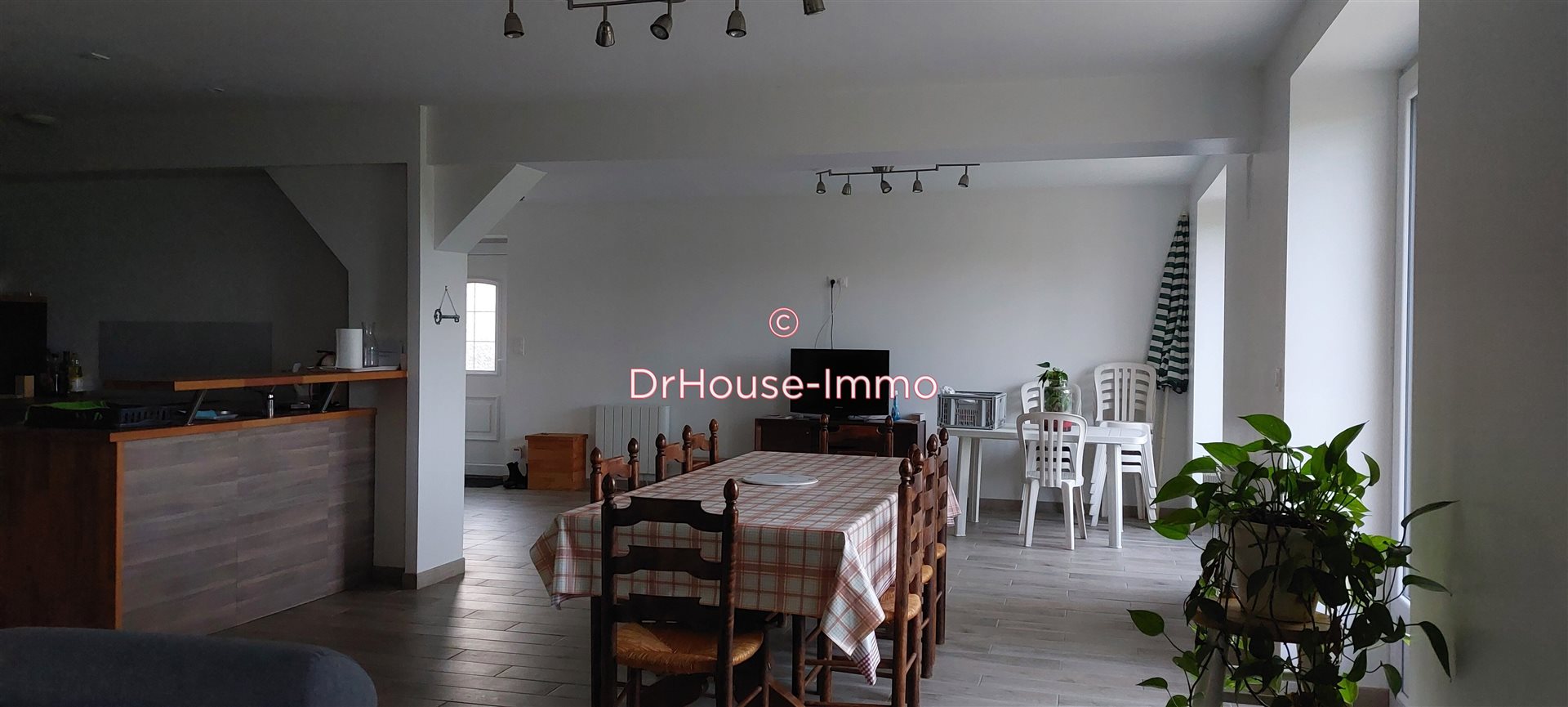 Maison à vendre, 189m², Montierchaume