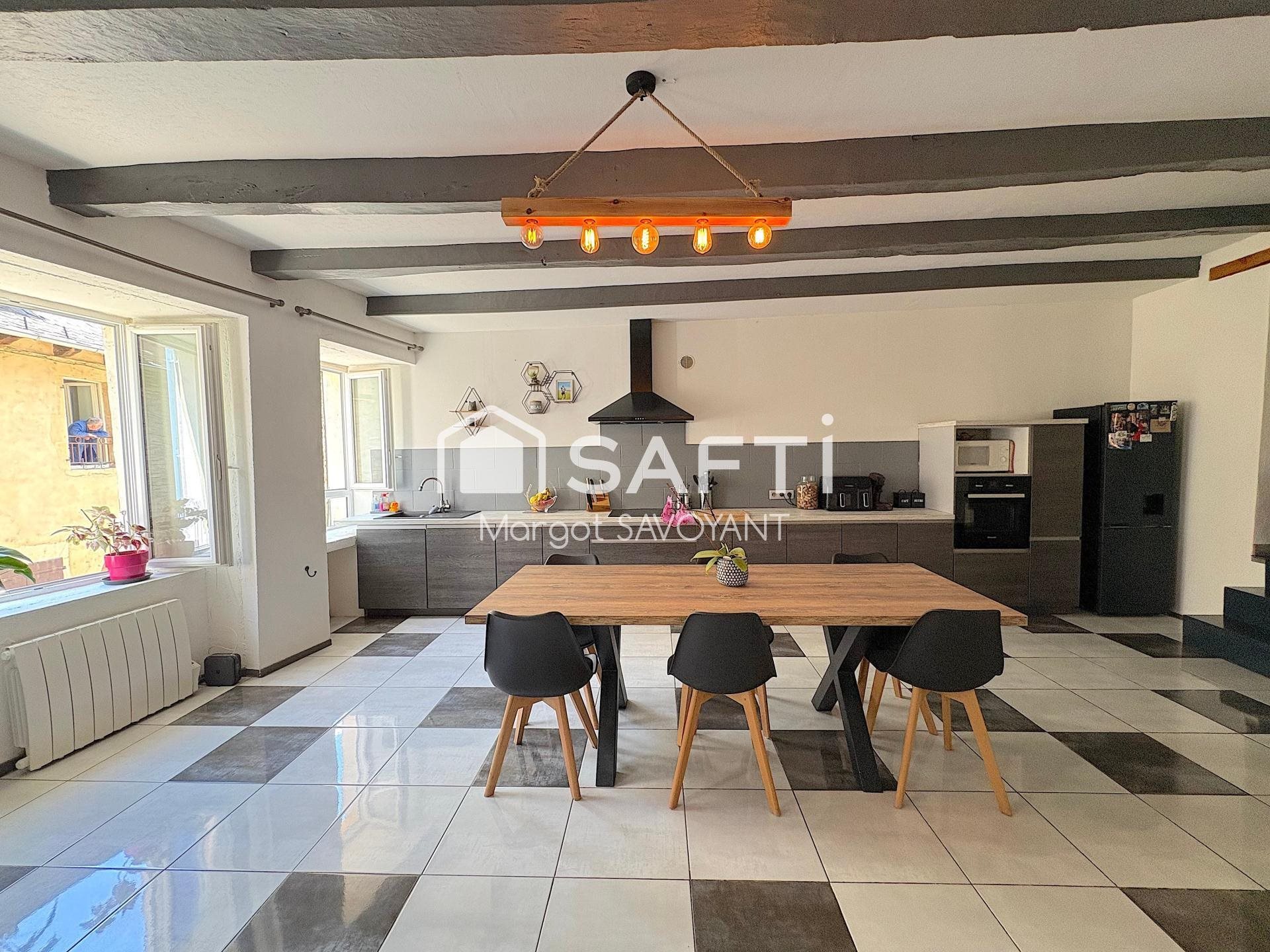 Maison à vendre, 131m², Saint-Geniez-d'Olt