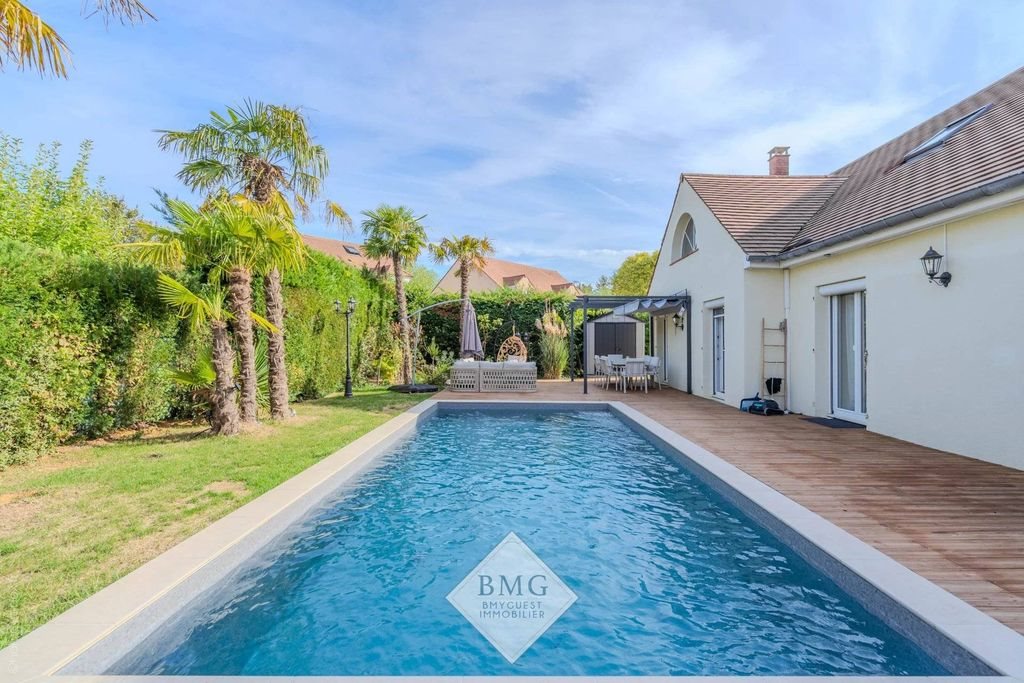 Maison à vendre, 239m², Bussy-Saint-Georges
