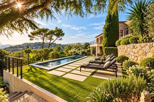Mougins (Alpes-Maritimes) photo 2
