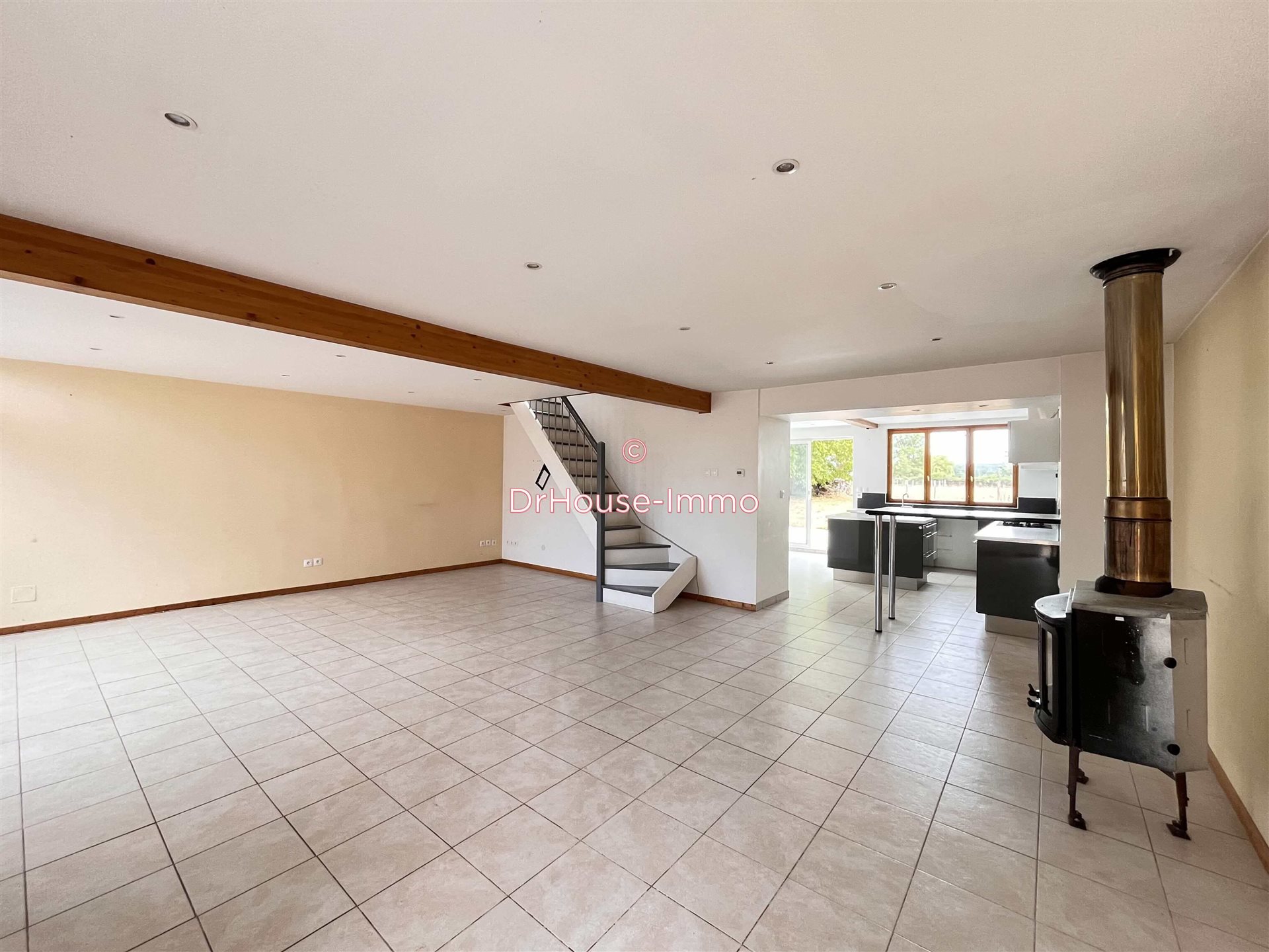 Maison à vendre, 125m², Vault-de-Lugny