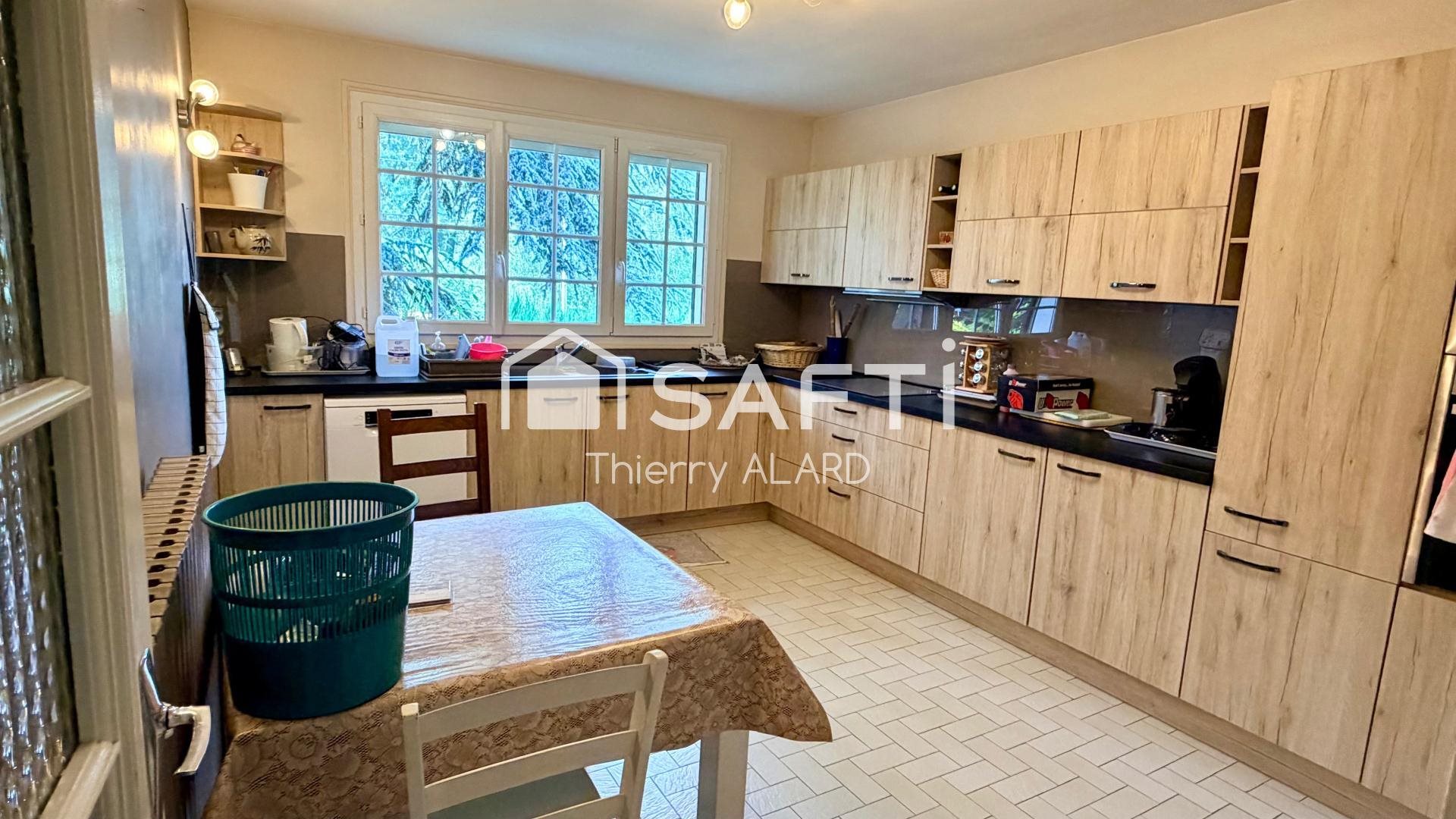 Maison à vendre, 200m², Domont