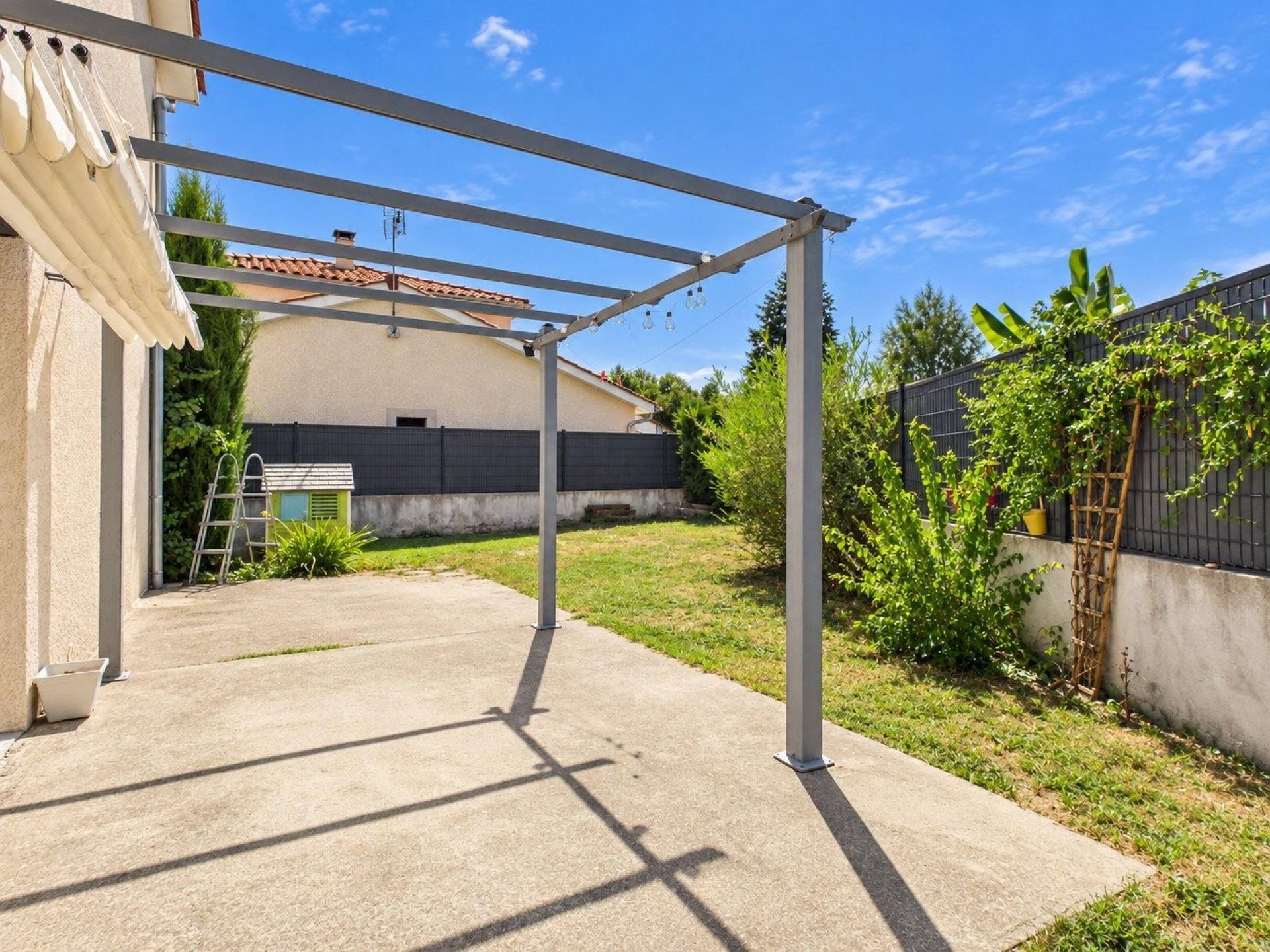 Maison à vendre, 93m², Toussieux
