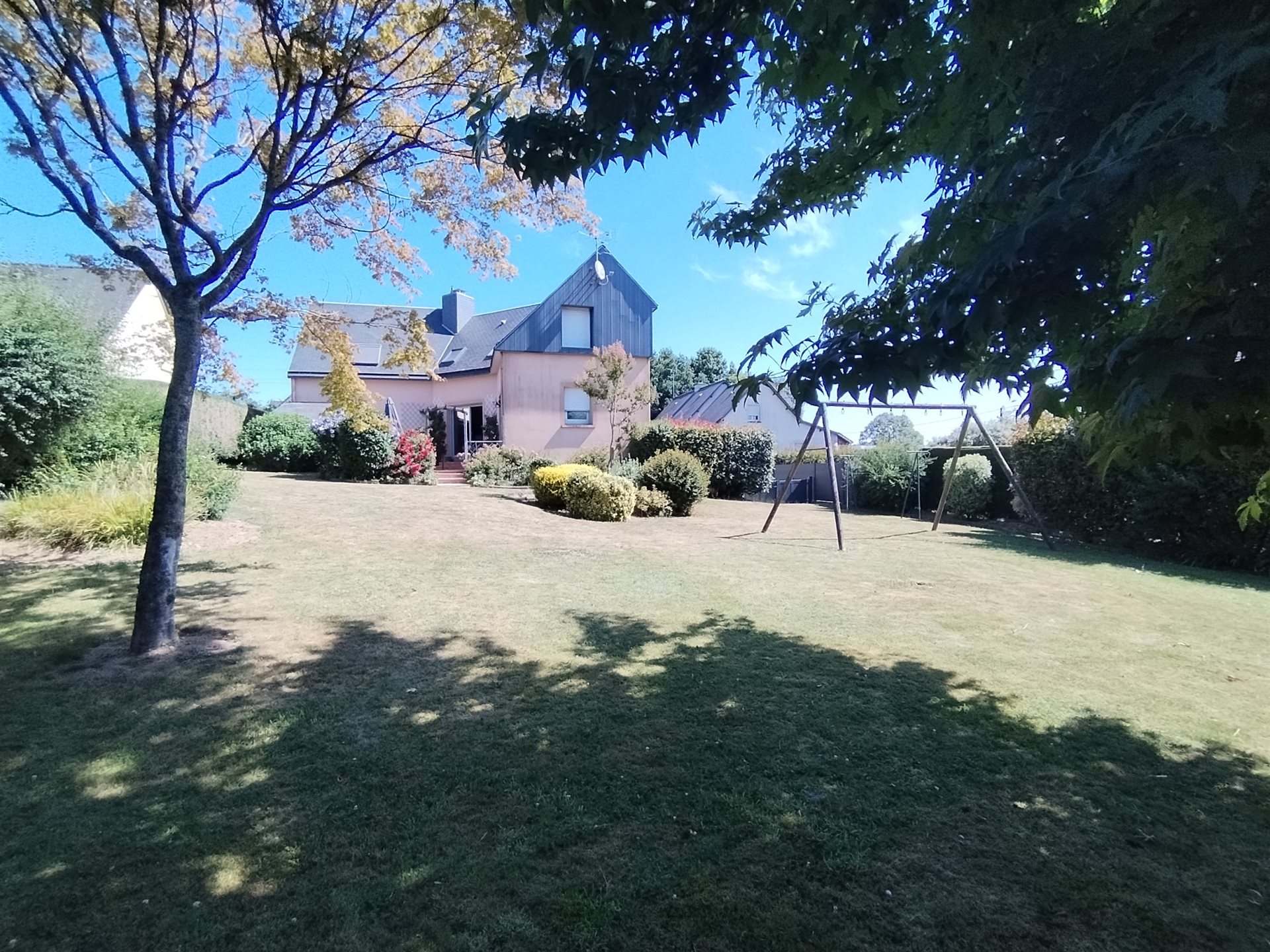 Maison à vendre, 152m², Lécousse