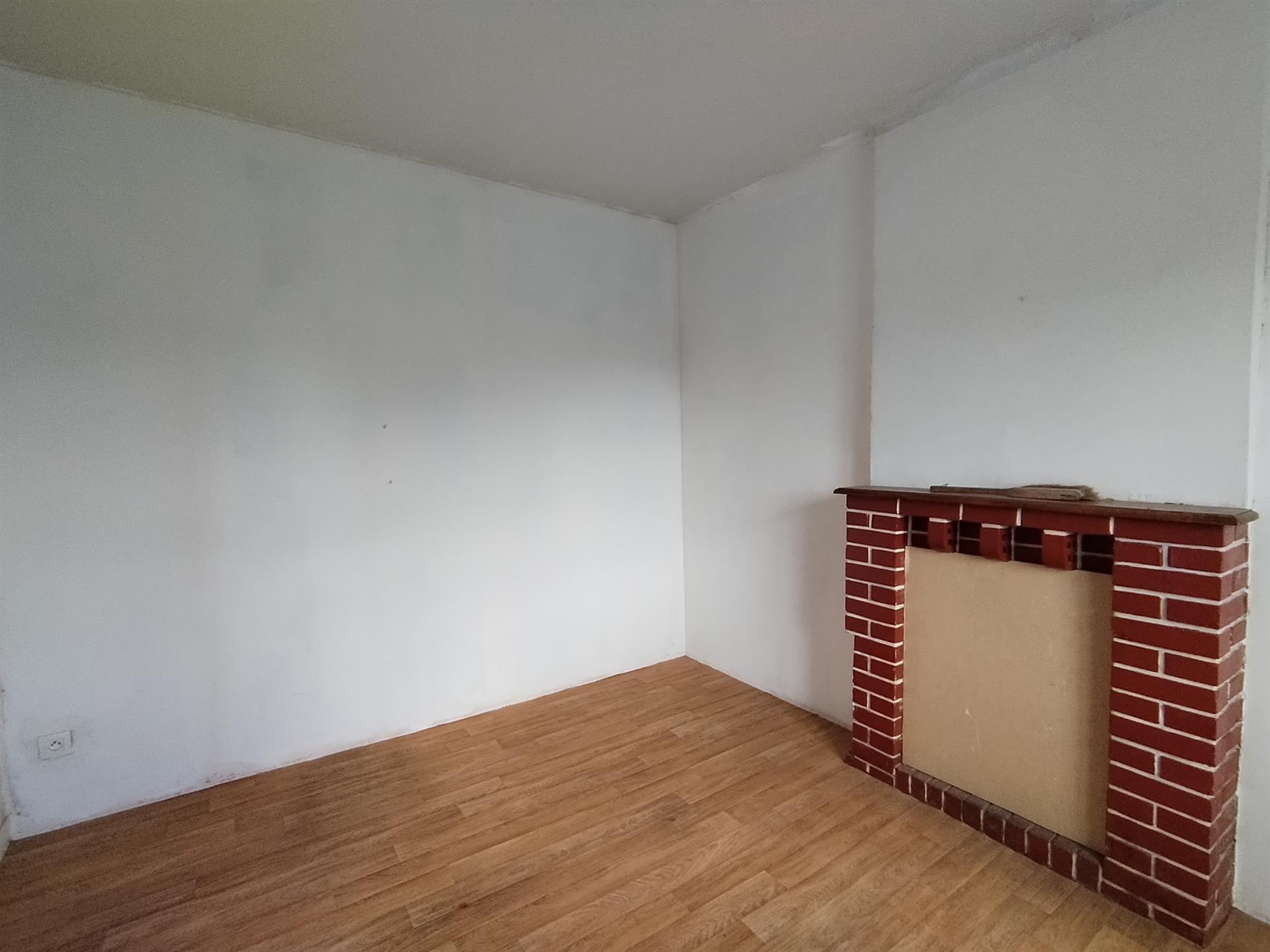 Maison à vendre, 55m², Lécousse