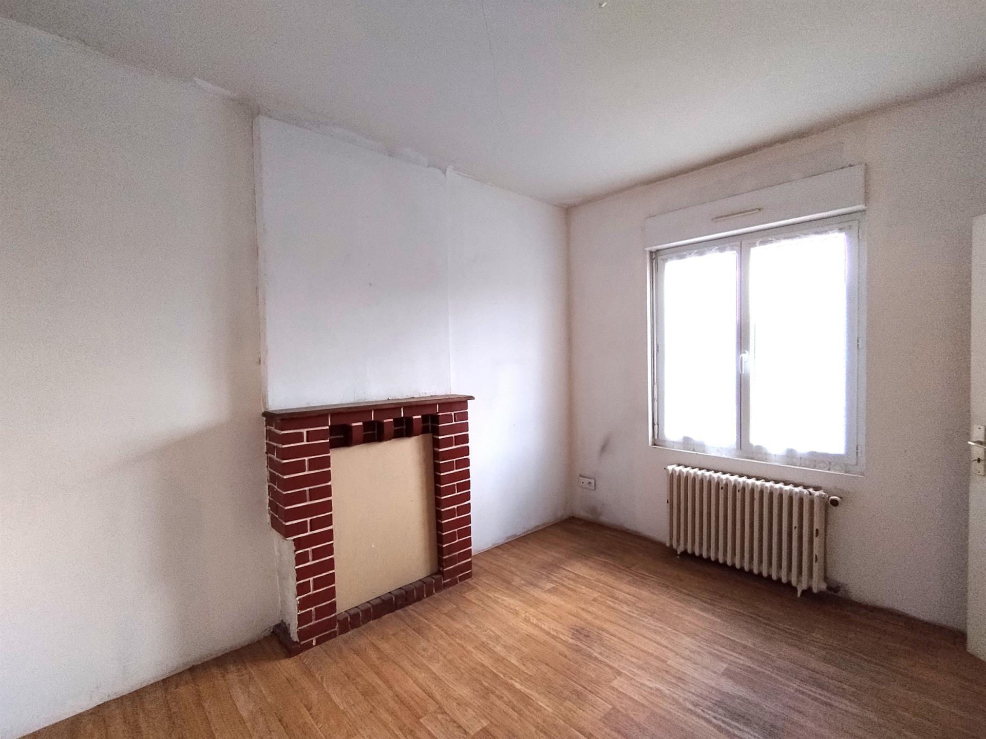 Maison à vendre, 55m², Lécousse