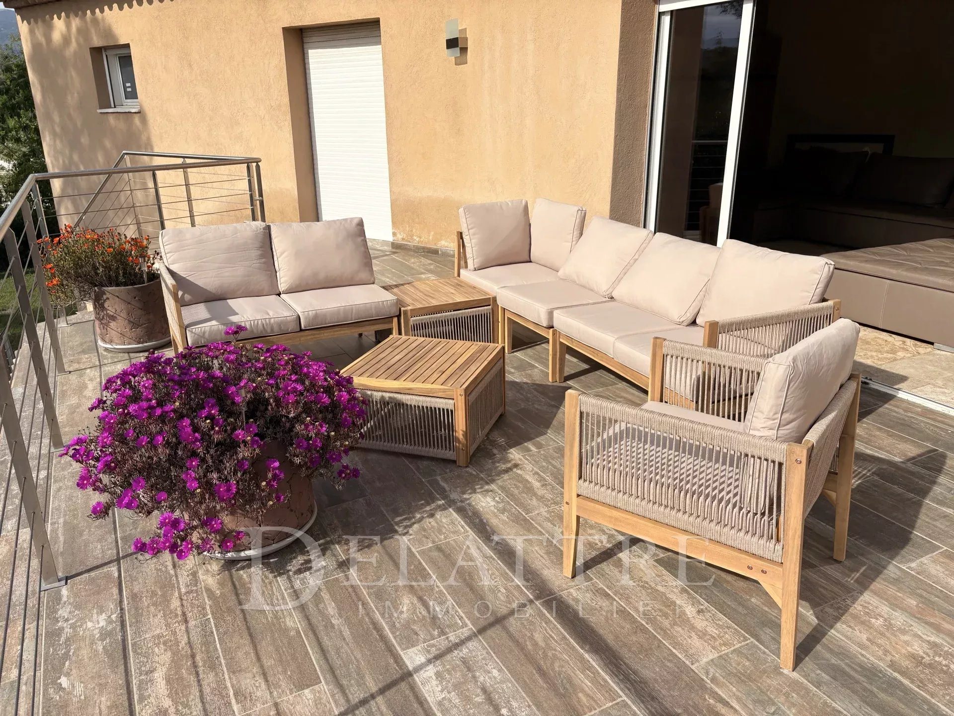 Maison à vendre, 430m², Roquefort-les-Pins
