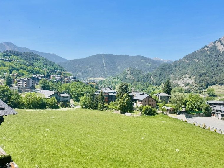 3-bedroom duplex for sale in Ordino · 30 of 60