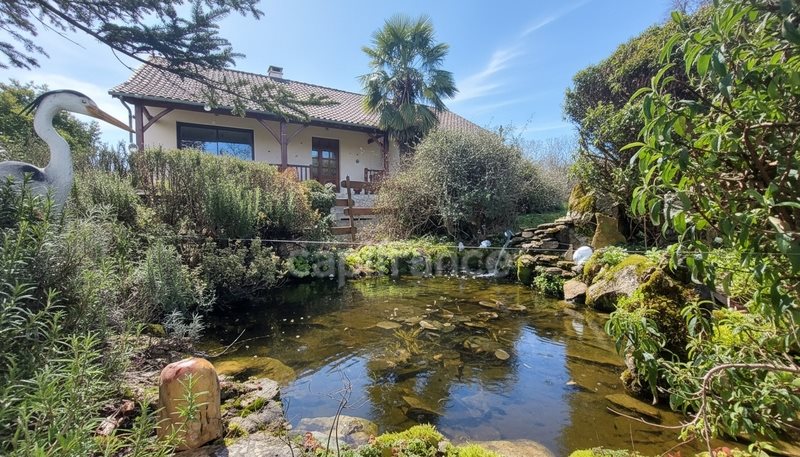 Maison à vendre, 151m², Sergeac