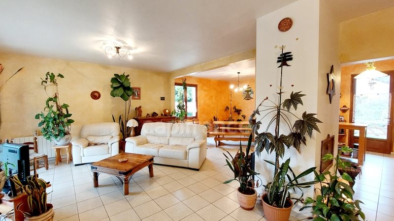 Maison à vendre, 151m², Sergeac