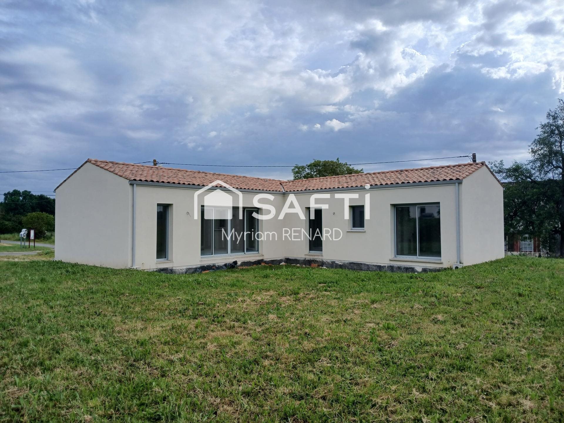 Maison à vendre, 105m², Ecoyeux