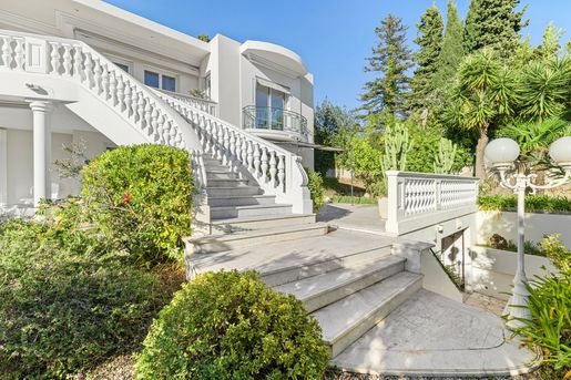 Maison 7 pièces 240 m² · à Nice · 240 m² · 1 260 000 €