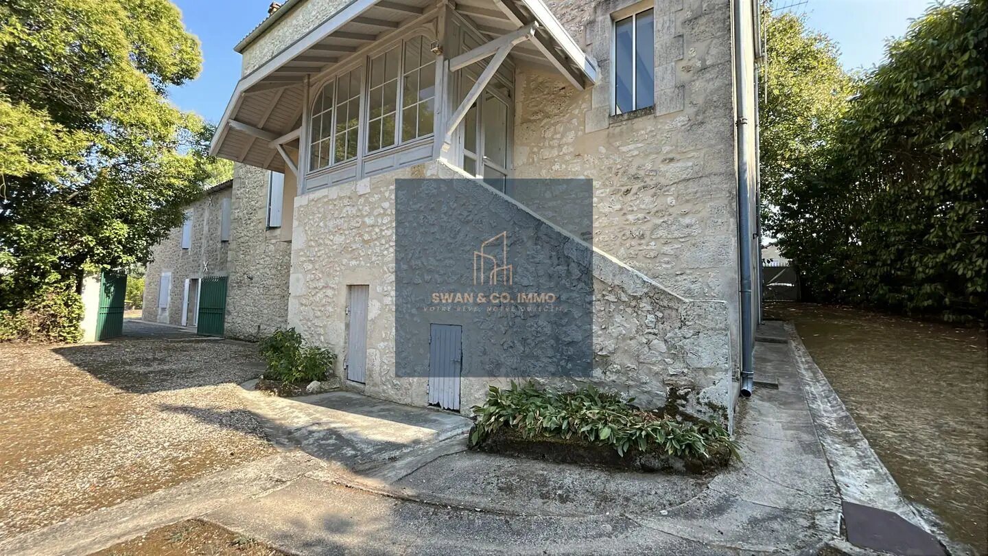 Maison à vendre, 311m², Vélines