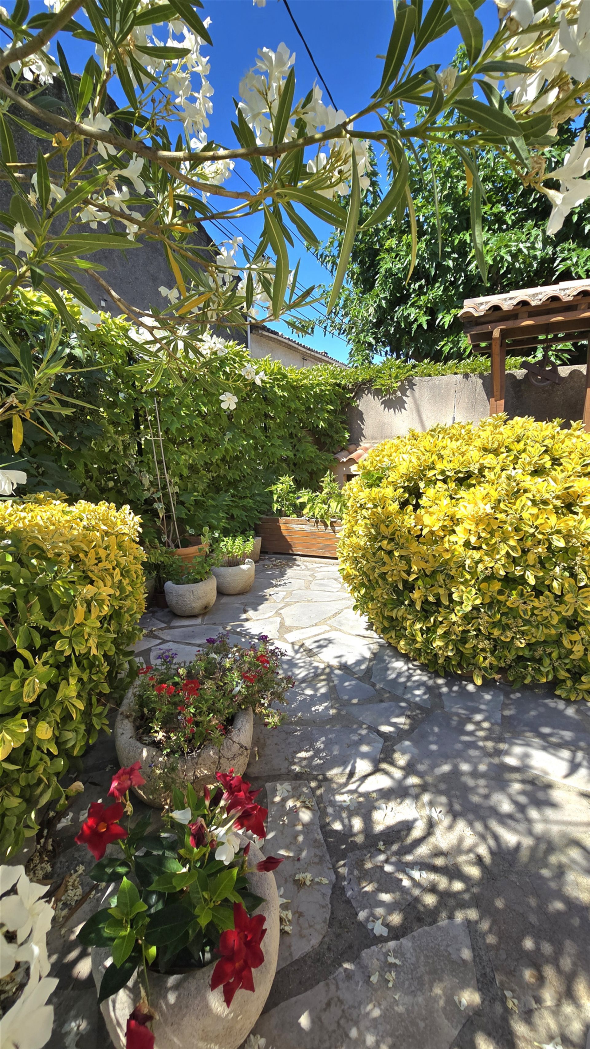 Maison à vendre, 97m², Morières-lès-Avignon