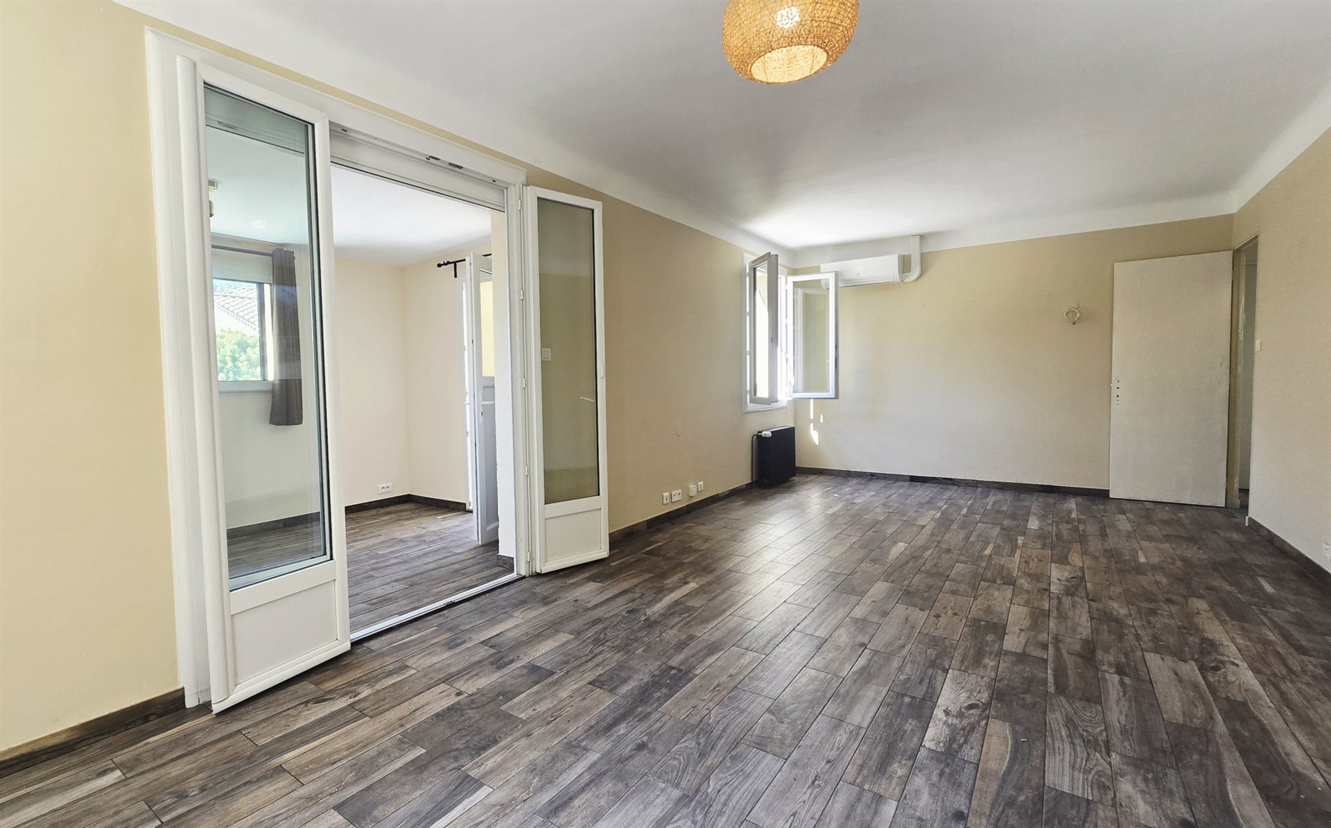 Maison à vendre, 90m², Entraigues-sur-la-Sorgue