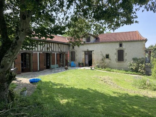 Maison 7 pièces 190 m² · à Marciac · 190 m² · 201 000 €