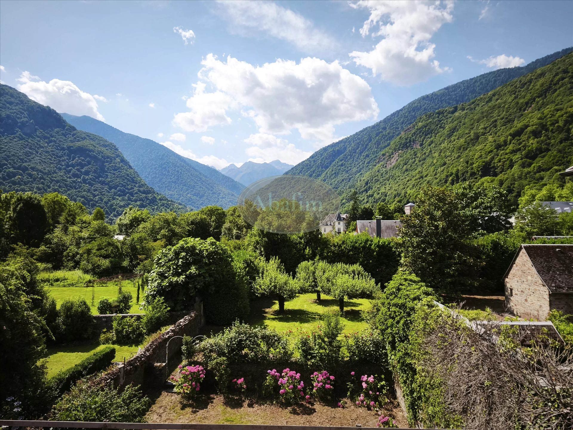 Maison à vendre, 200m², Bagnères-de-Luchon