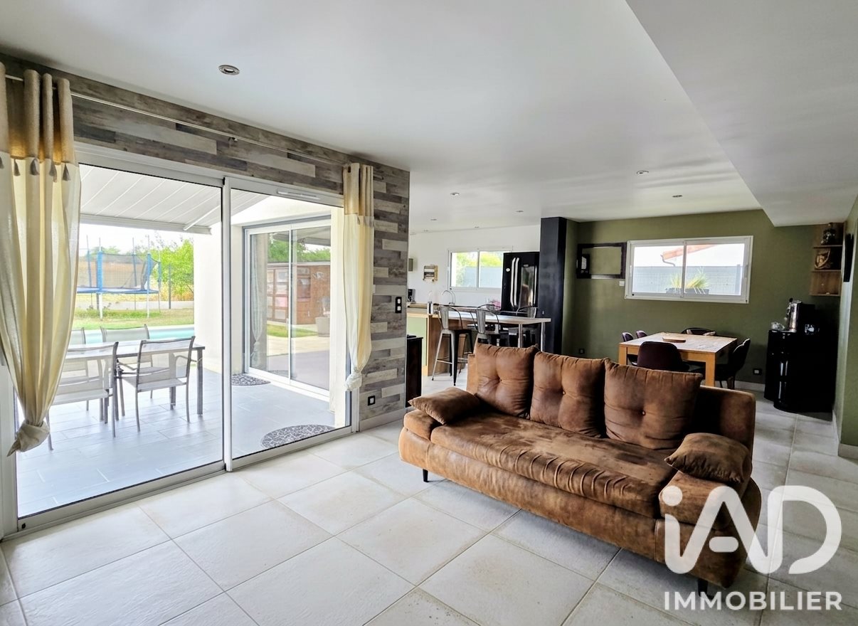 Maison à vendre, 126m², Pechbonnieu
