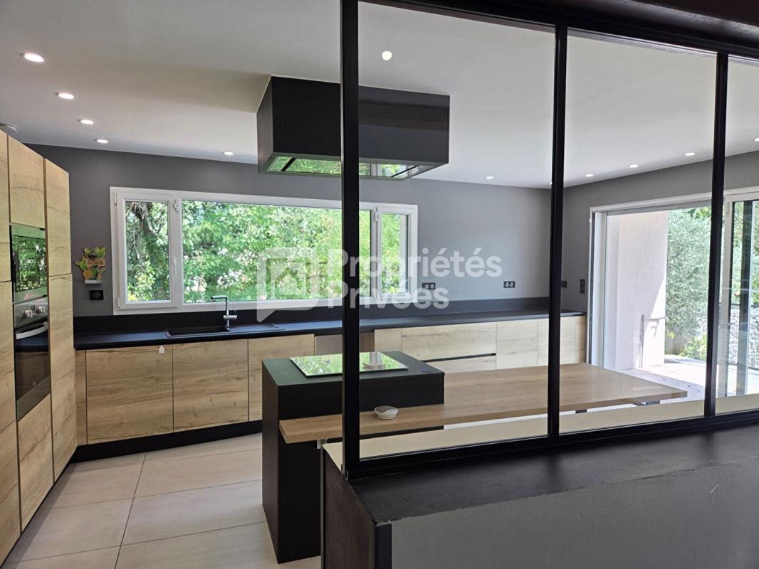 Maison à vendre, 165m², Malataverne