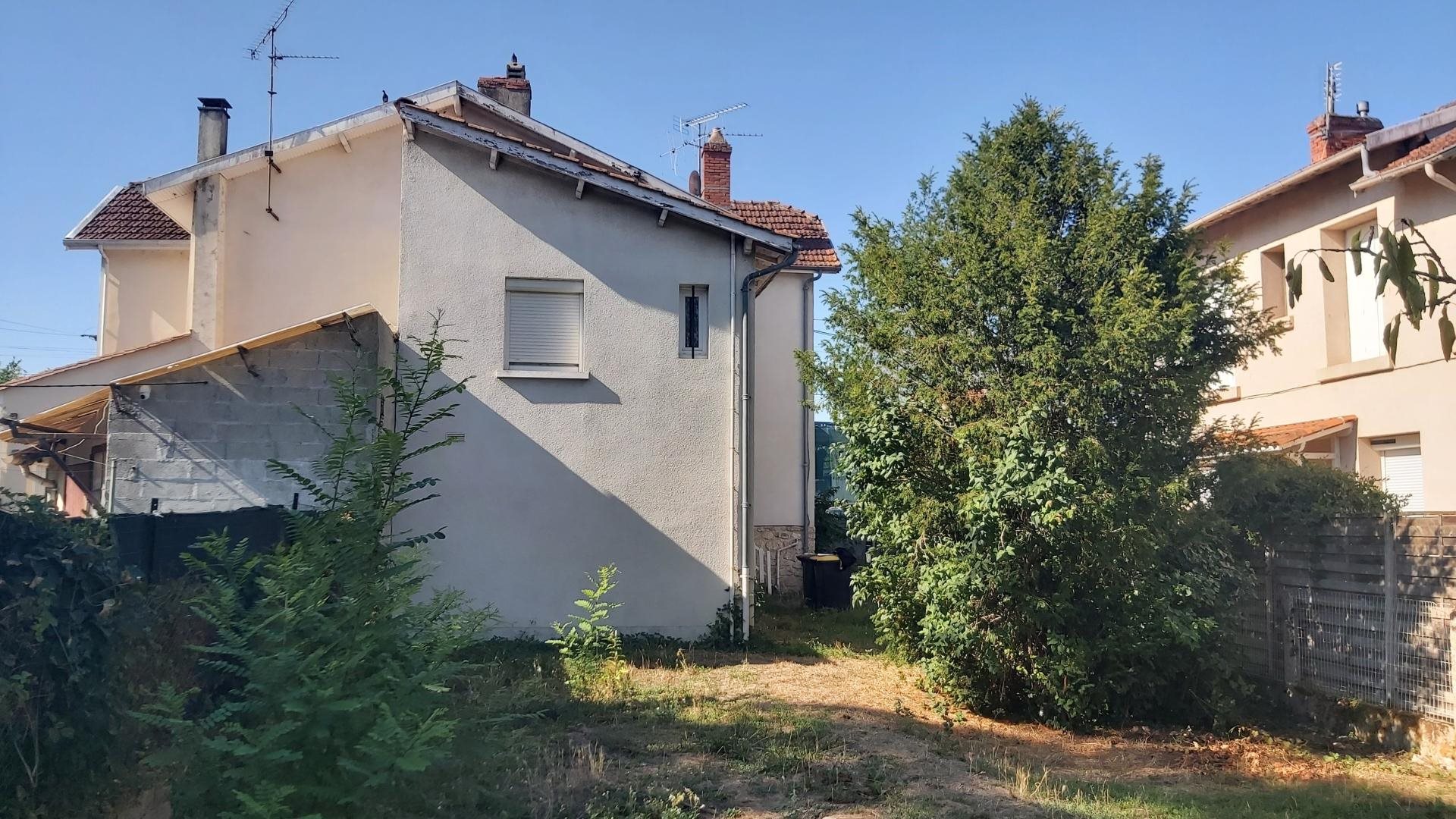 Maison à vendre, 100m², Gond-Pontouvre