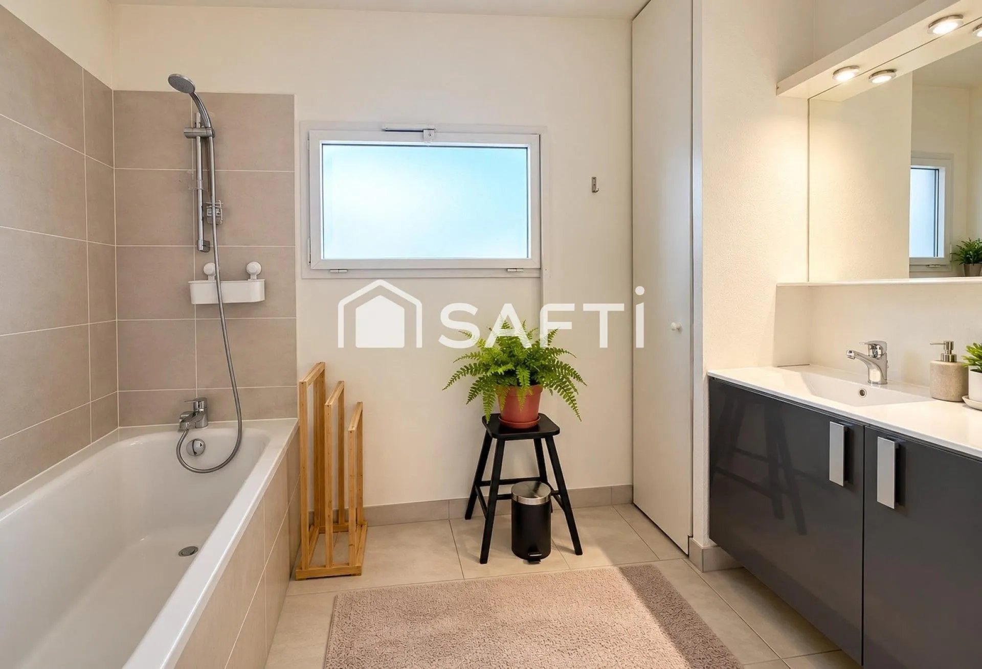 Appartement à vendre, 67m², Bègles