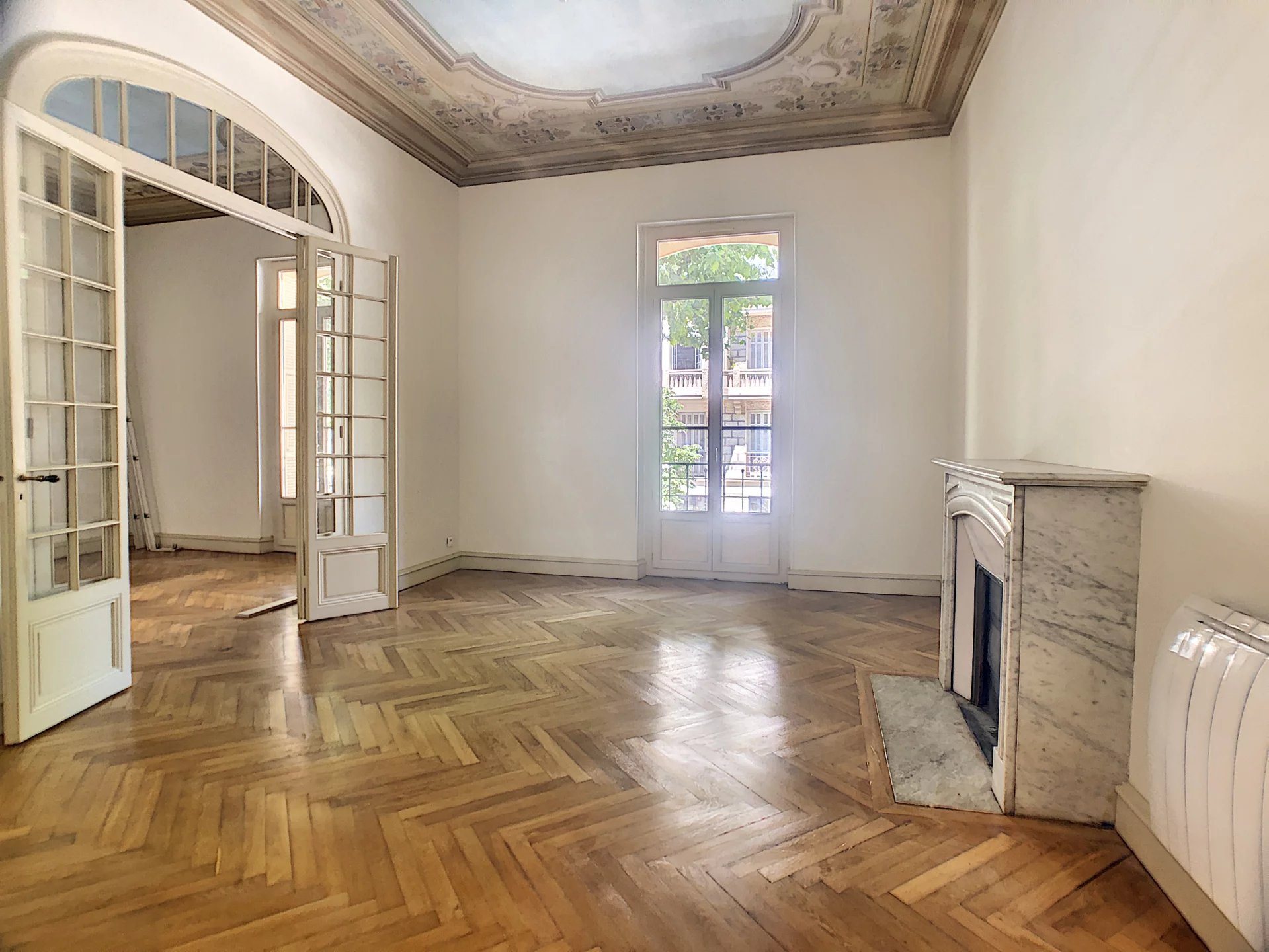Appartement à louer, 167m², Nice