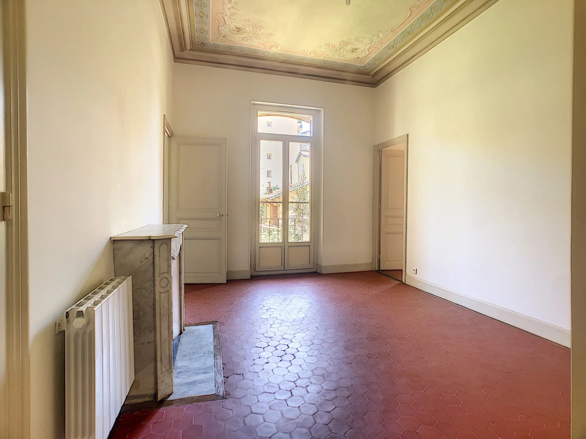 Appartement à louer, 167m², Nice