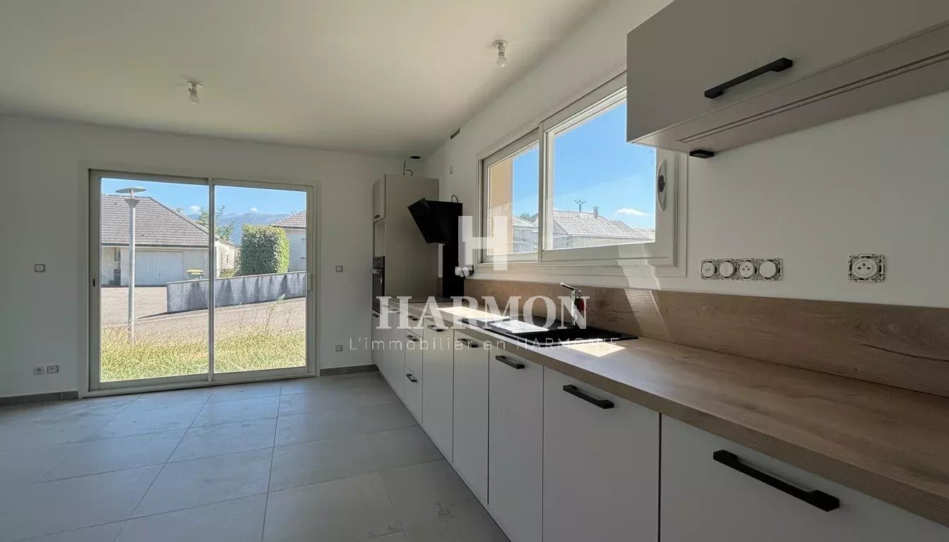 Maison à vendre, 94m², Gurmençon