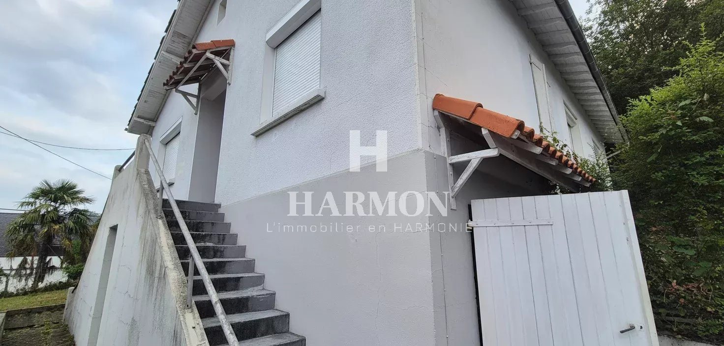 Maison à vendre, 106m², Eysus