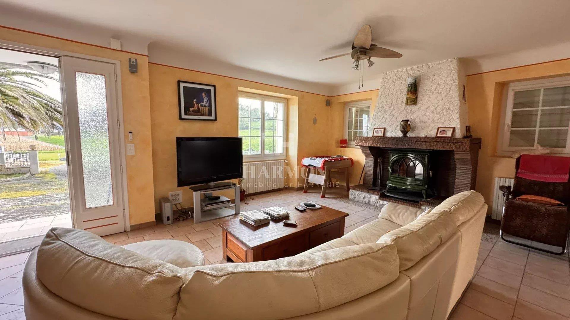 Maison à vendre, 215m², Arthez-de-Béarn