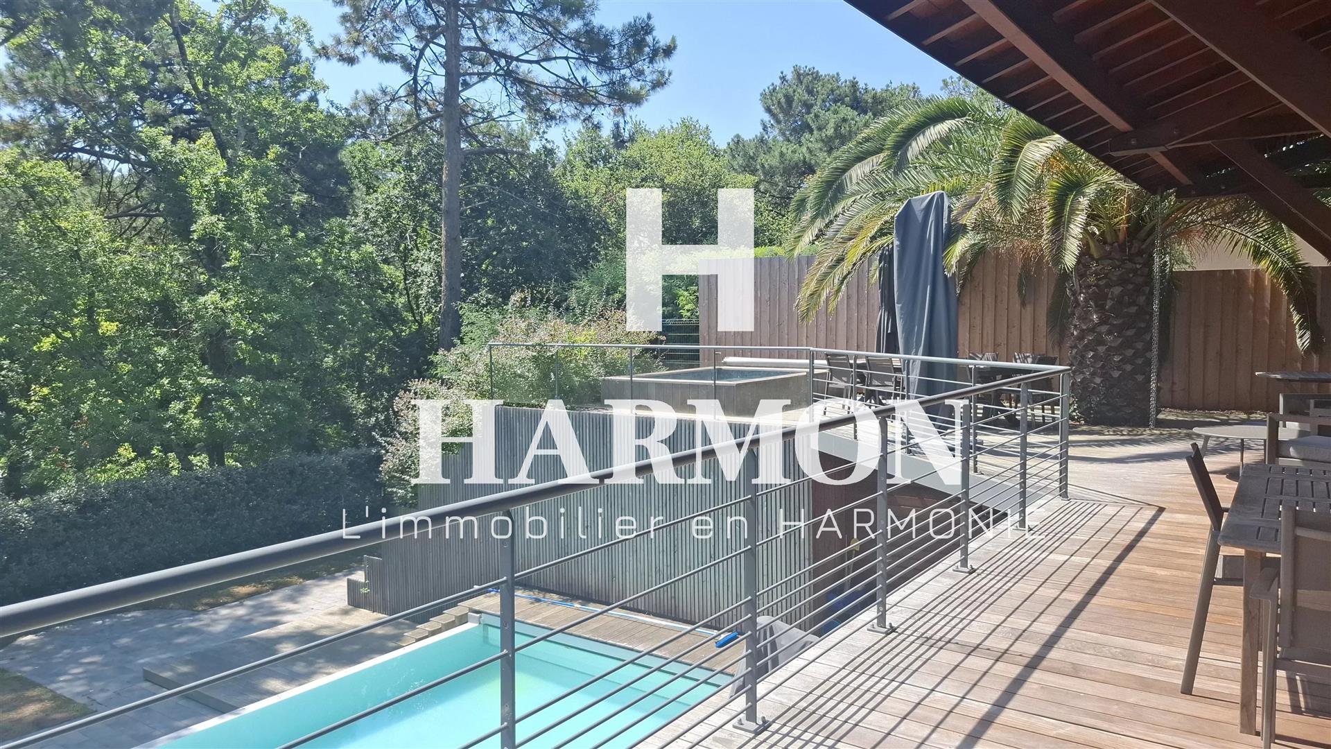 Maison à vendre, 450m², Arcachon