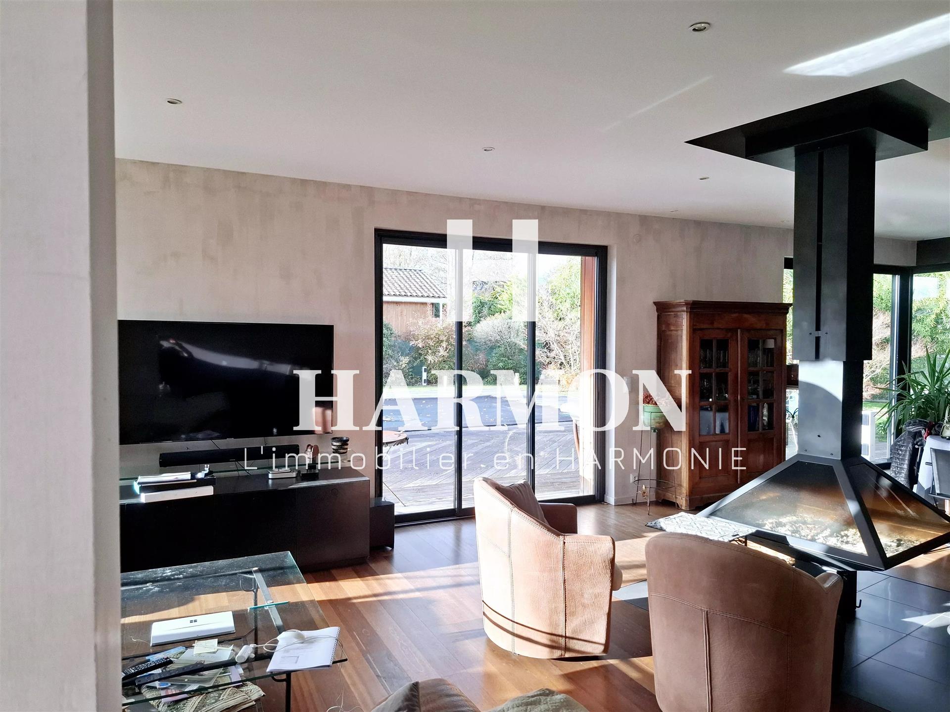 Maison à vendre, 177m², Saint-Selve