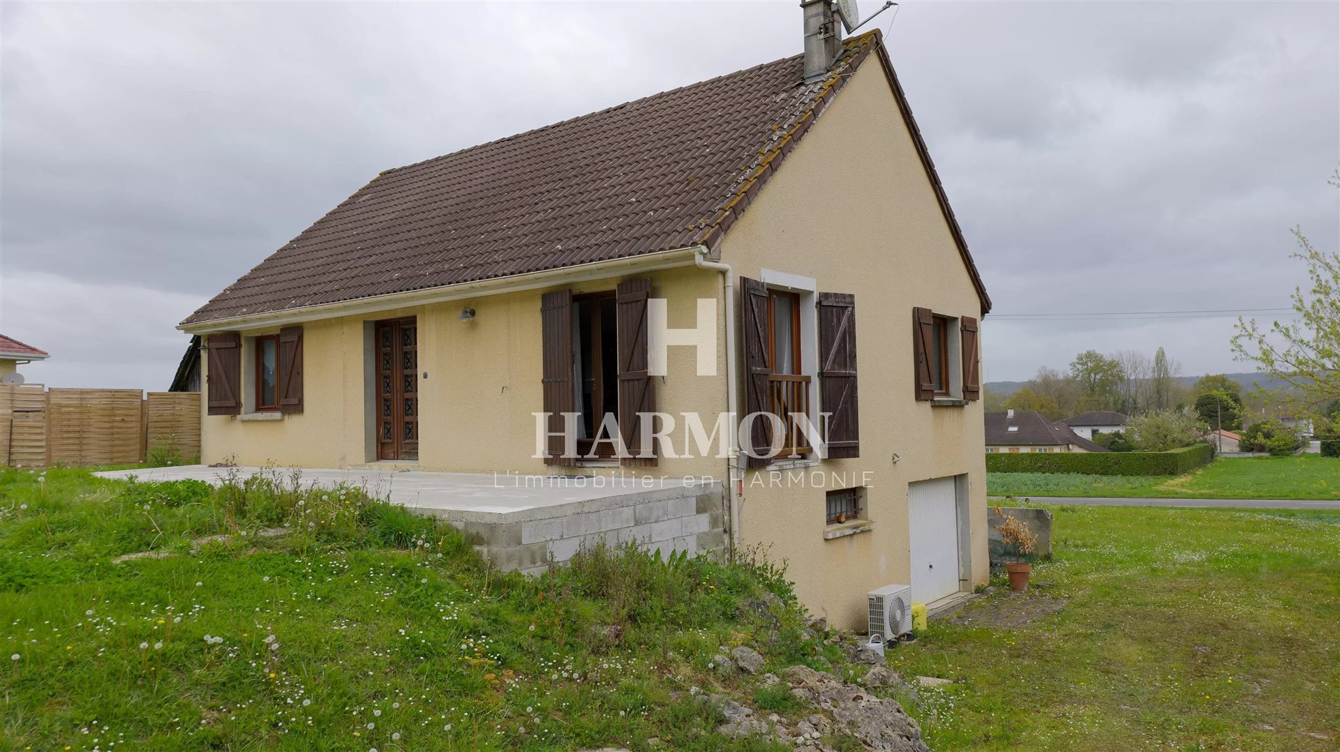 Maison à vendre, 75m², Tarsacq