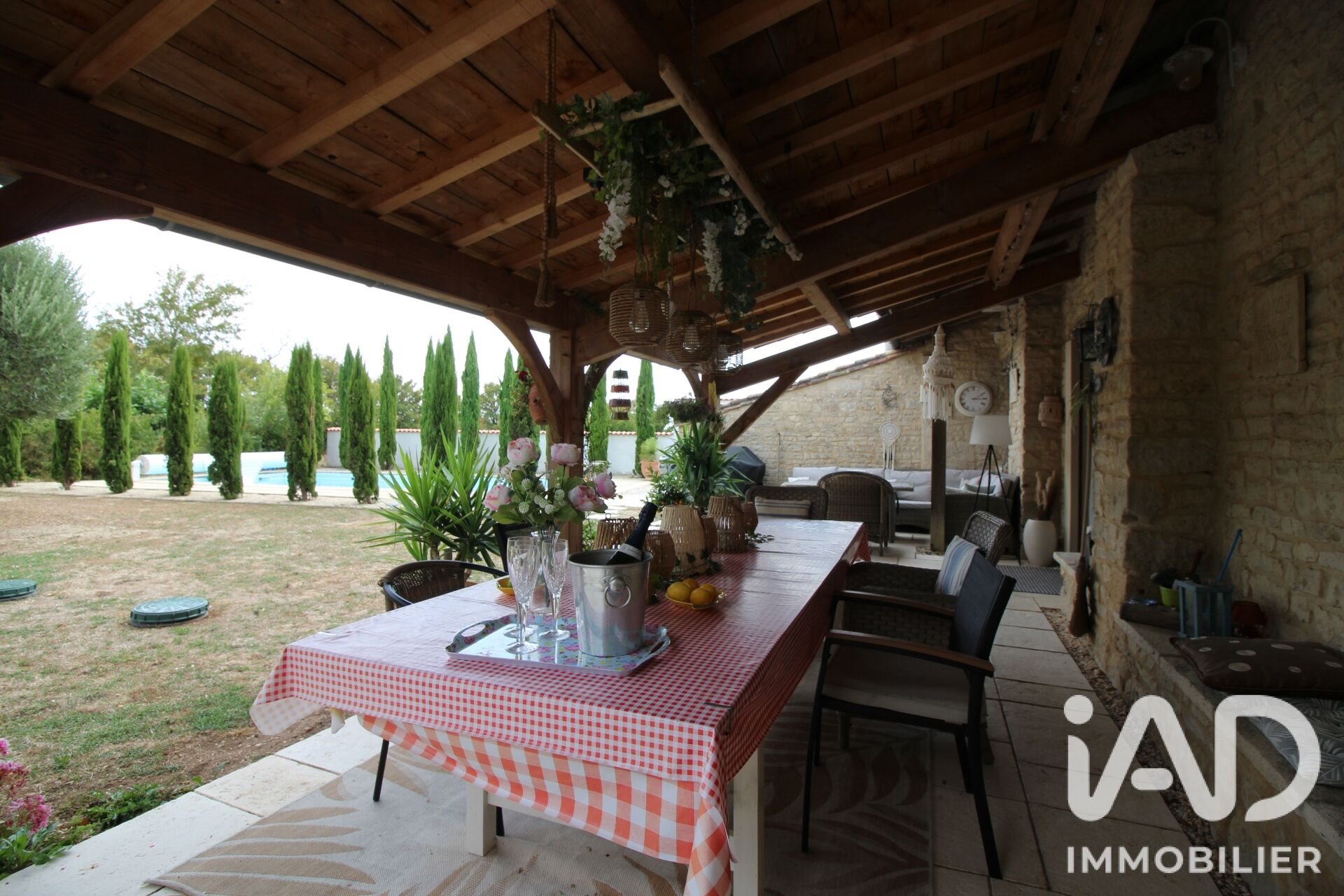 Maison à vendre, 201m², Paizay-Naudouin-Embourie