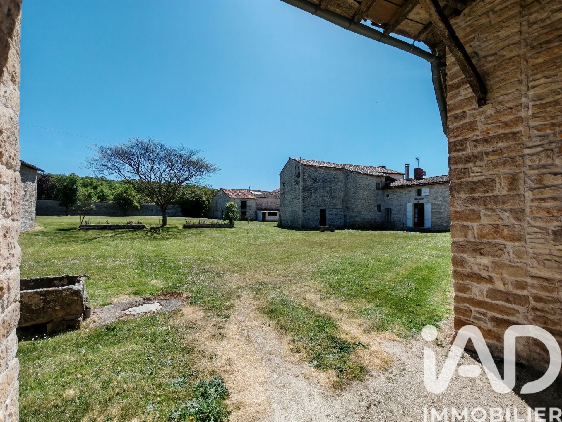 Maison à vendre, 188m², Villefagnan