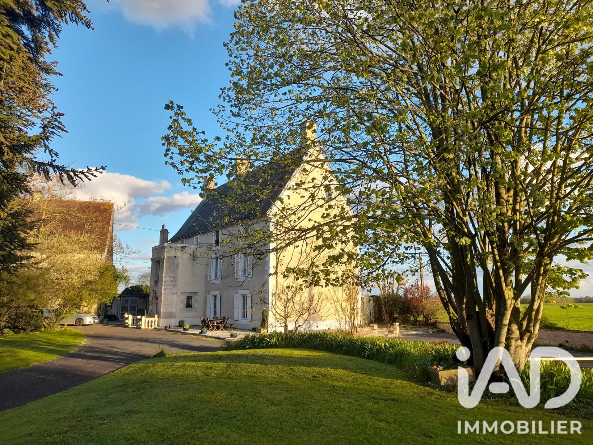 Maison à vendre, 395m², Chef-Boutonne
