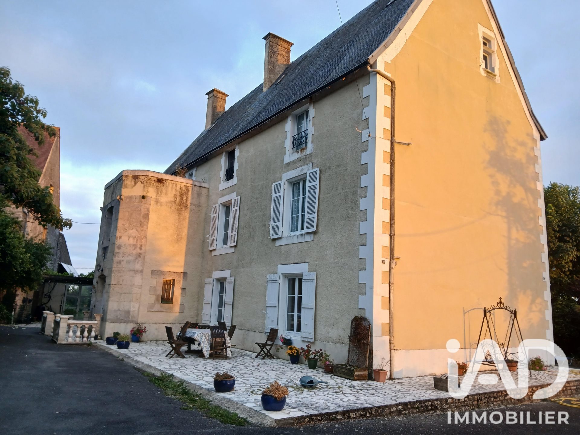 Maison à vendre, 395m², Chef-Boutonne