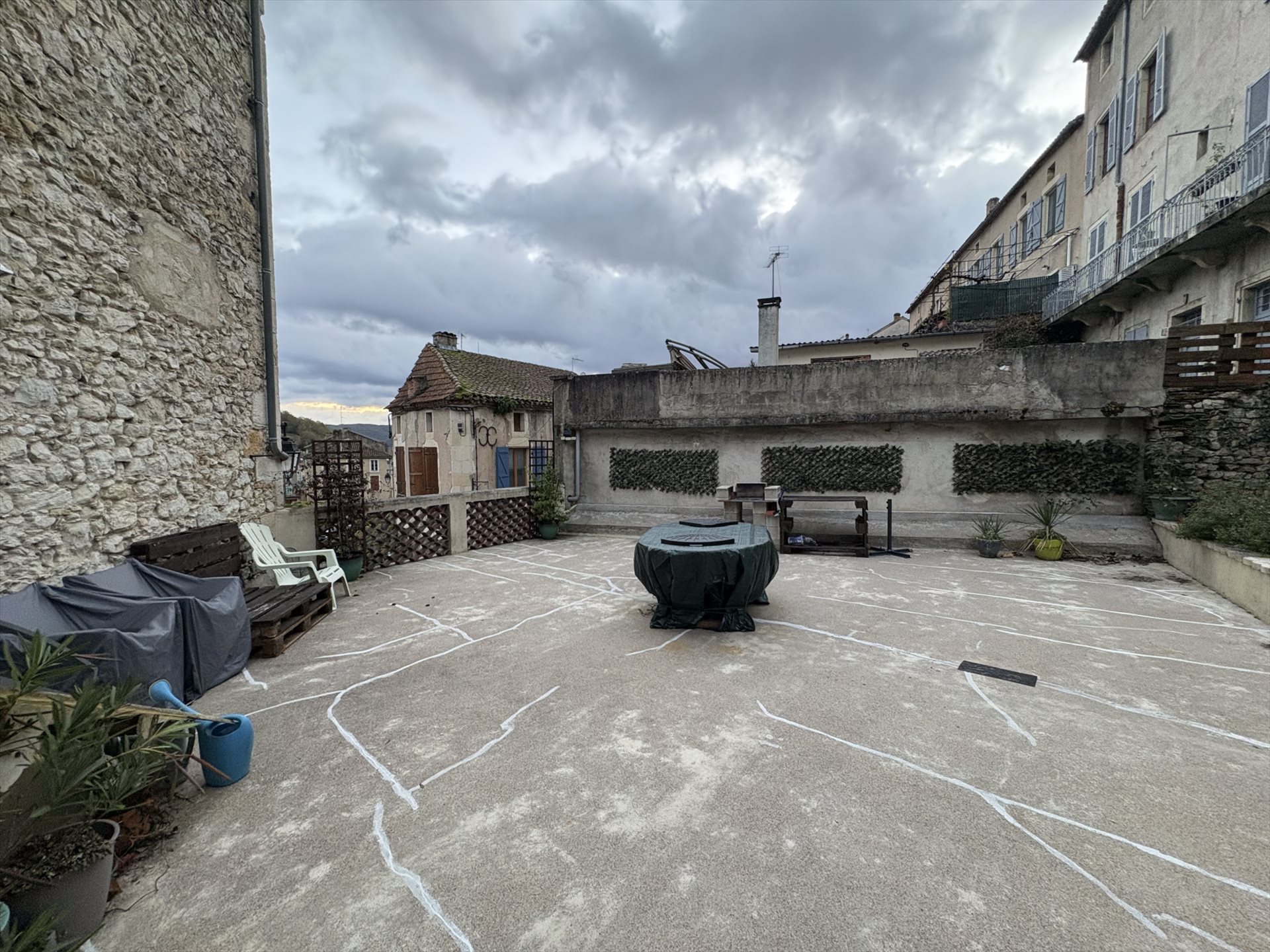Appartement à vendre, 66m², Puy-l'Evêque