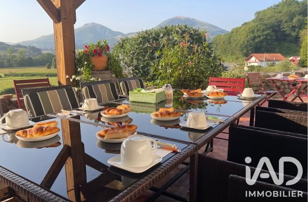 Maison à vendre, 394m², Saint-Etienne-de-Baïgorry