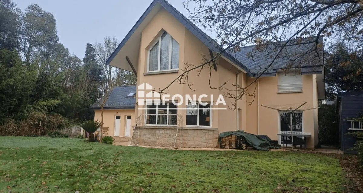 Maison à vendre, 217m², Chartres-de-Bretagne