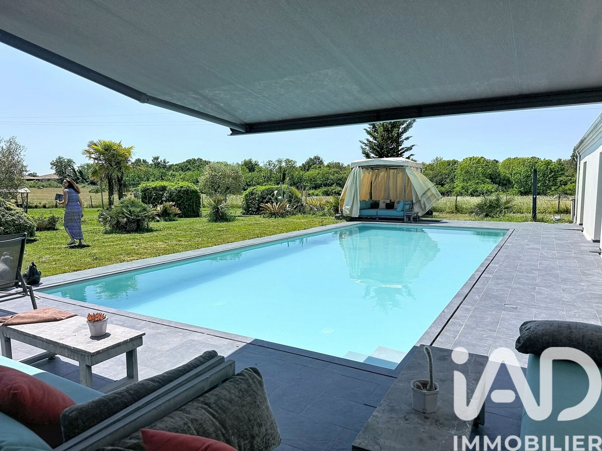Maison à vendre, 250m², Carignan-de-Bordeaux
