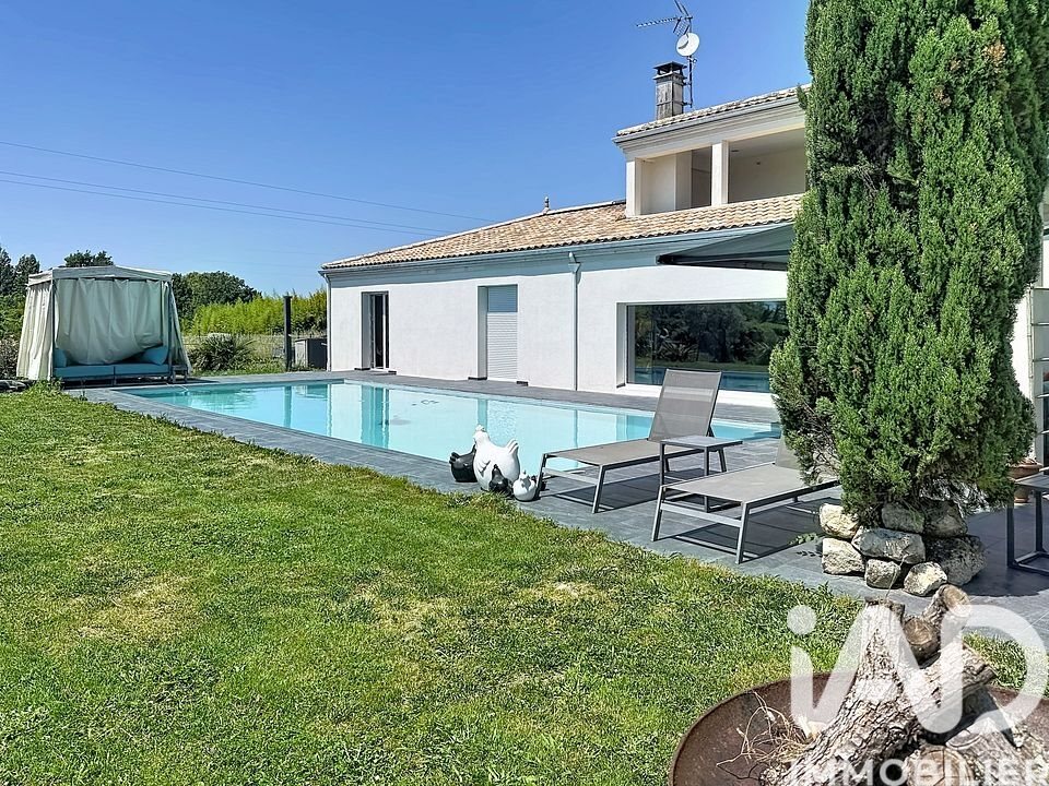 Maison à vendre, 250m², Carignan-de-Bordeaux