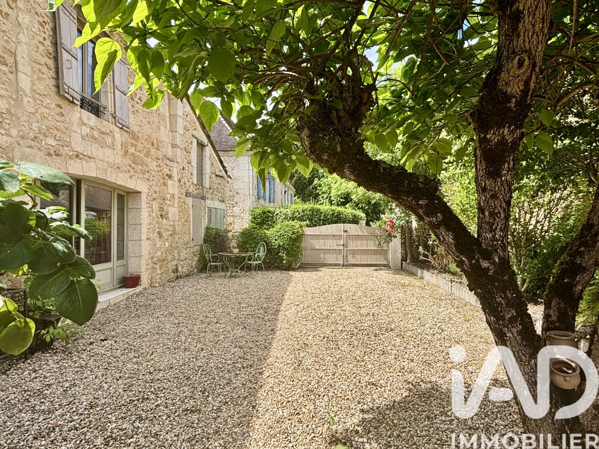 Maison à vendre, 272m², Saint-Georges-de-Montclard