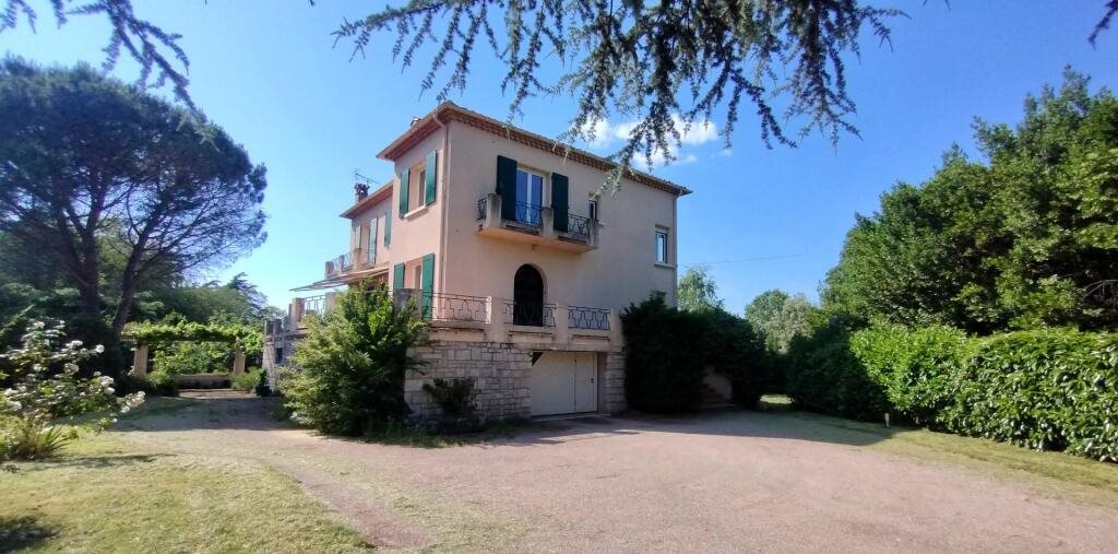 Maison à vendre, 210m², Aussillon