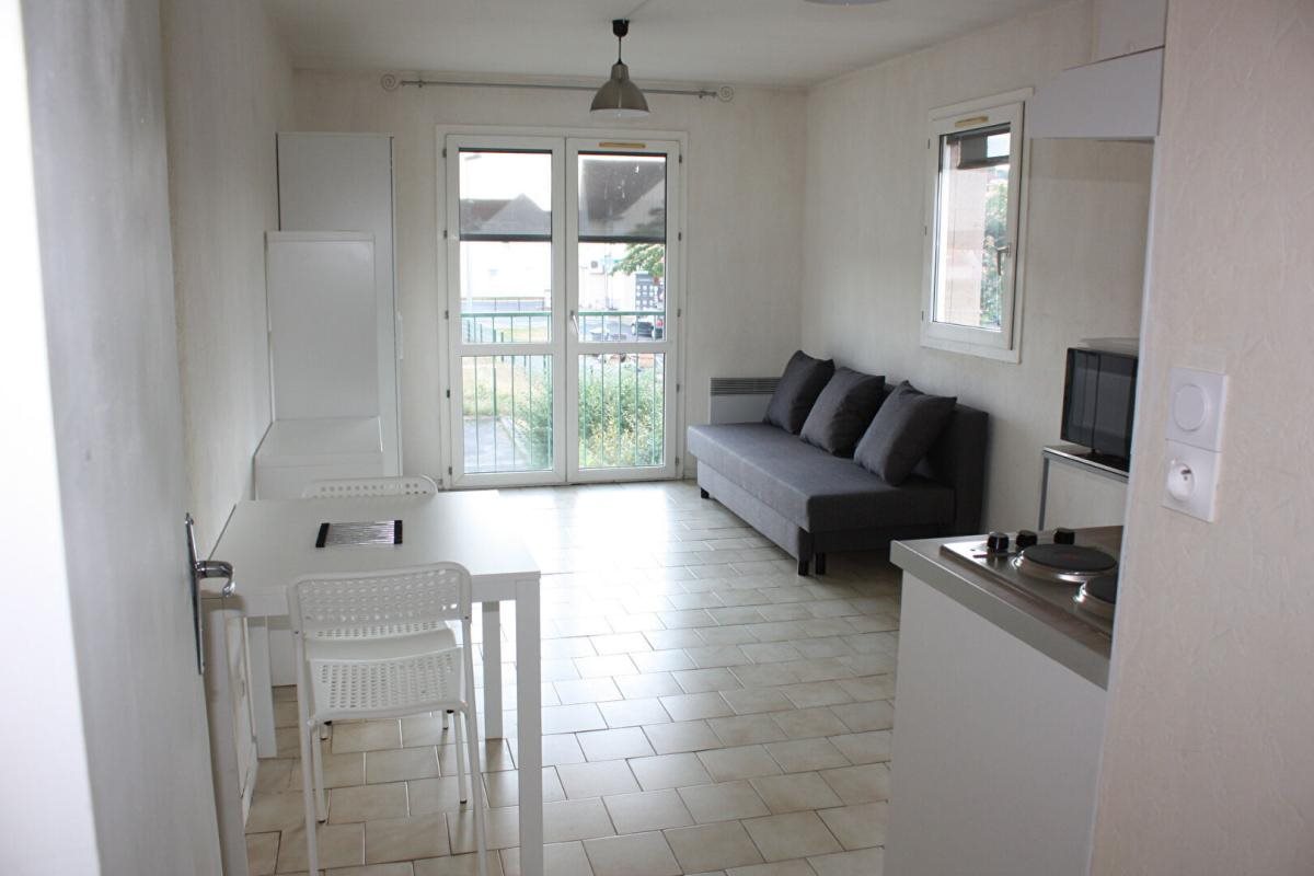 Appartement à louer, 23m², Lardy