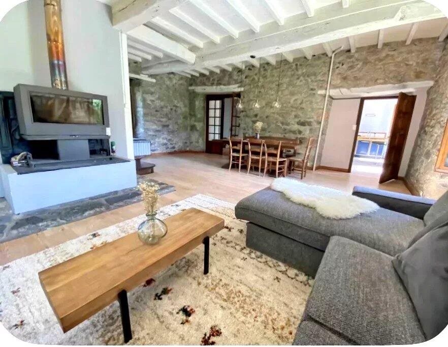 Maison à vendre, 250m², Arbas