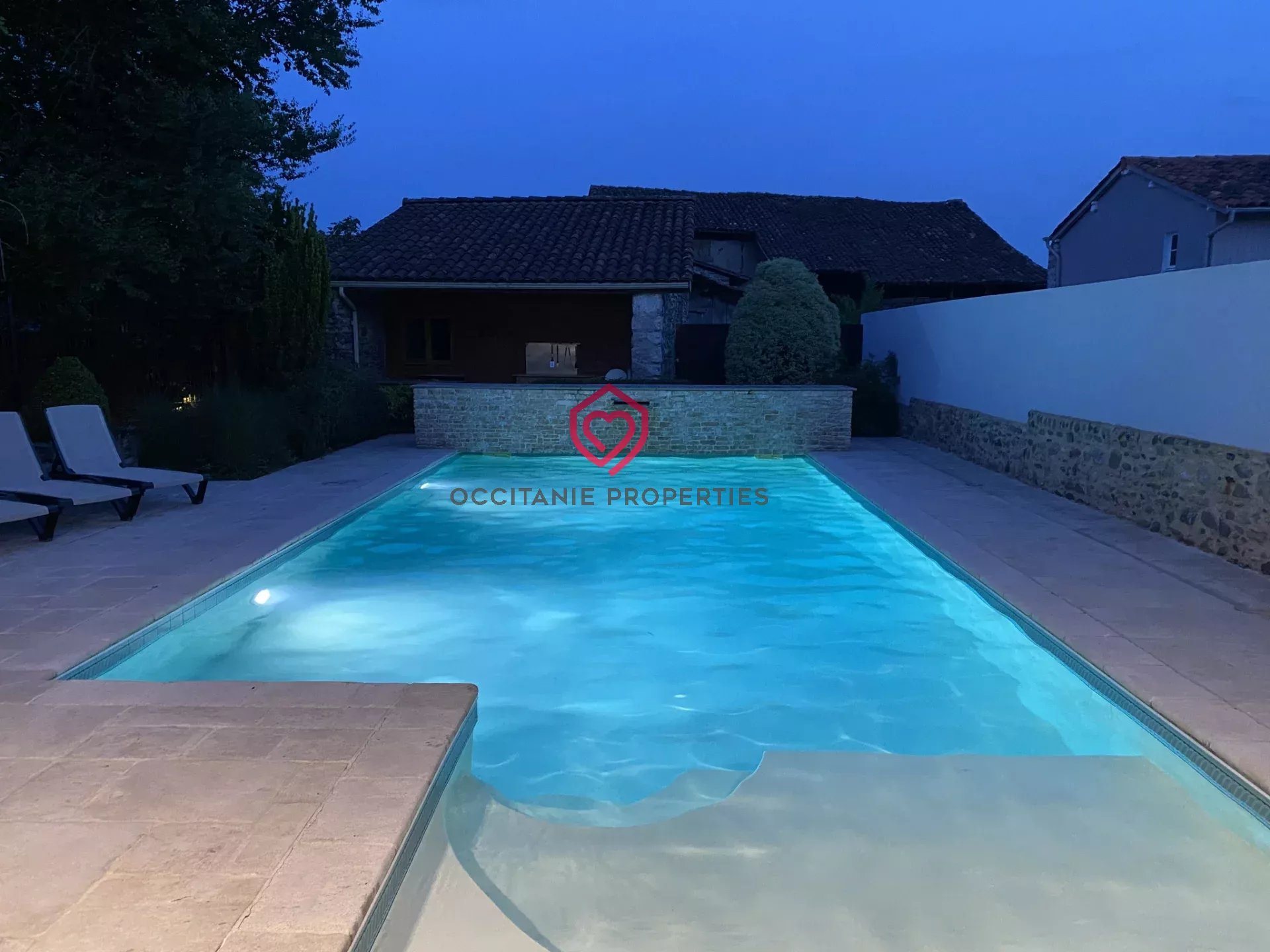 Maison à vendre, 625m², Ausson