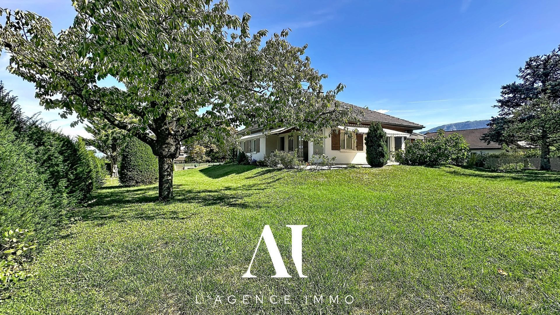 Maison à vendre, 178m², Neydens