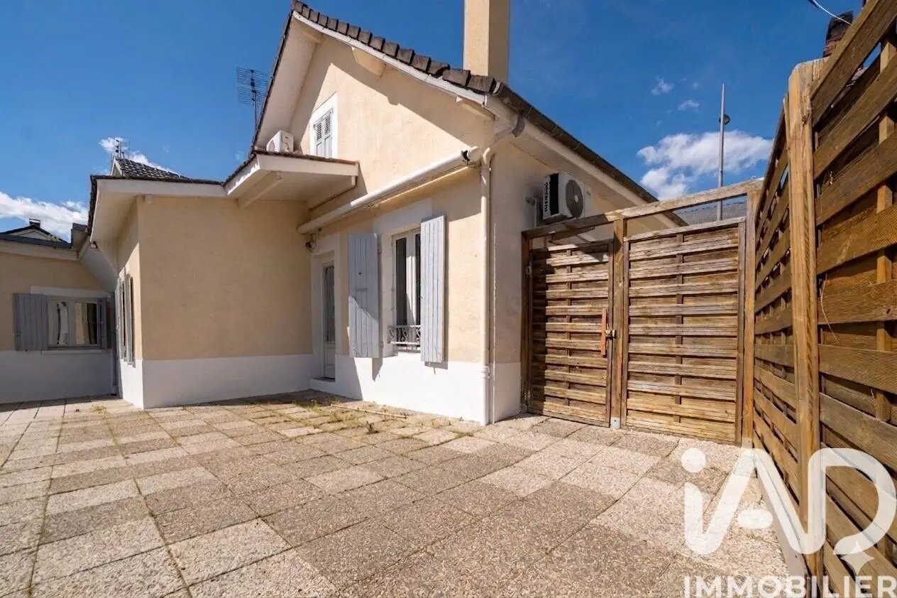 Maison à vendre, 110m², Le Lardin-Saint-Lazare