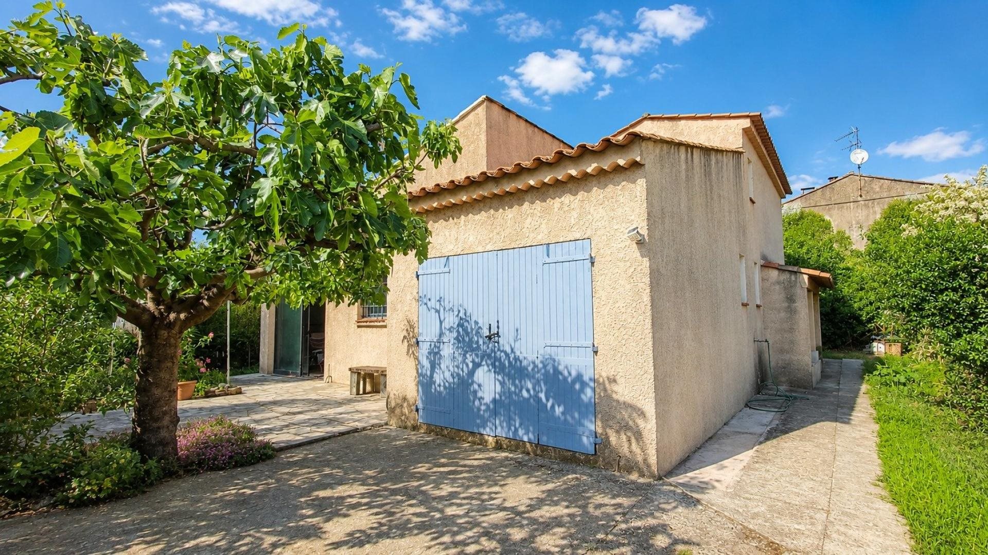 Maison à vendre, 76m², Brignoles